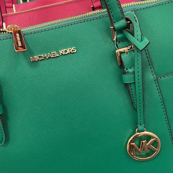 MICHAEL KORS Charlotte Large Leather Top-Zip Tote
Palmetto Green 
NWT - Picture 3 of 16